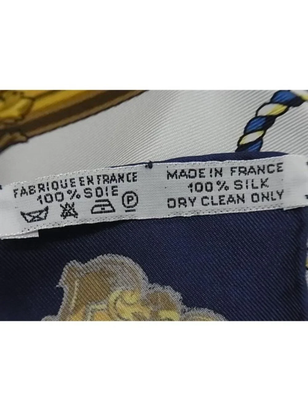 ★SOLD★ Hermes les Cles Carre 90 Silk Scarf Shawl Blue Multicolor - Picture 5 of 6